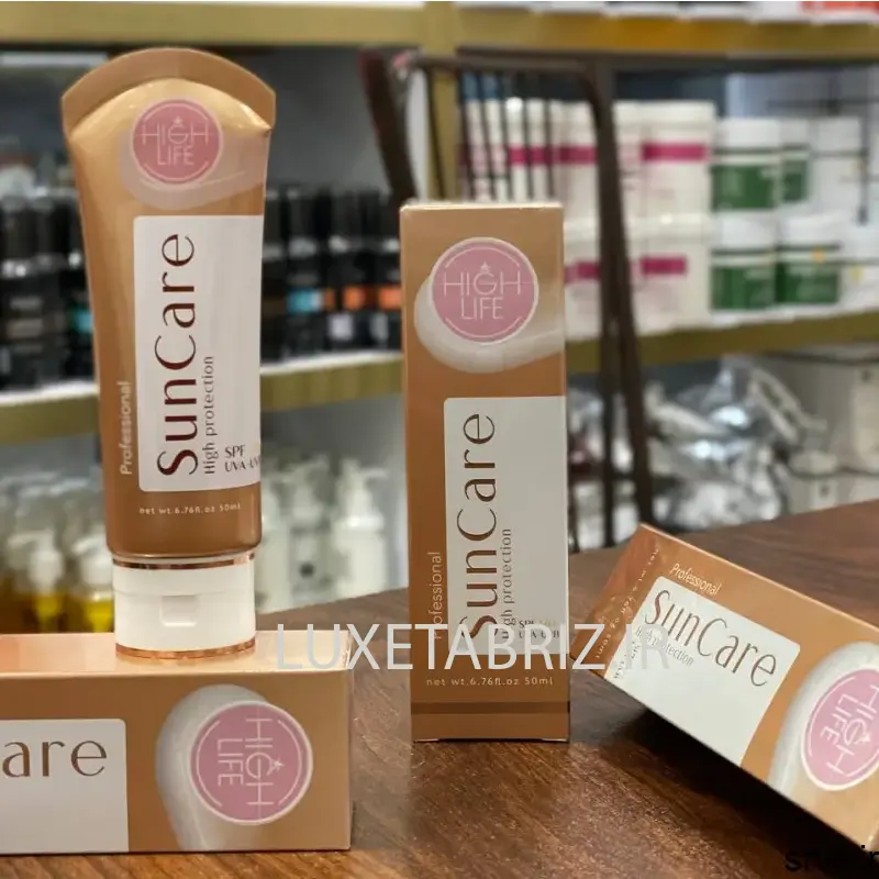 خرید کرم ضد آفتاب SPF 50 برند هایلایف